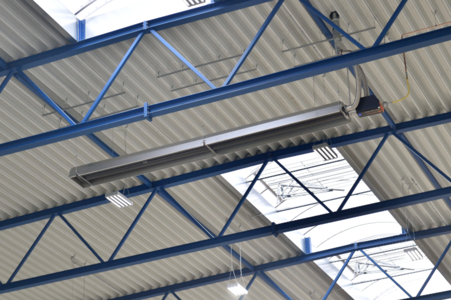 S100U-60-10-CN/AN - 10' U-Tube Heater, 60k btu, NG