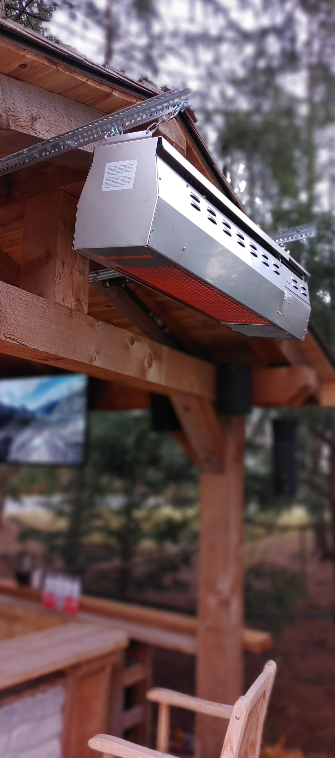 bistroSchwank 2150 - 44", 50,000 Btu Single Stage Overhead Outdoor Heater